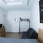 Apartment Magic Place Parking, Air Conditioning, Self Check In Oswiecim