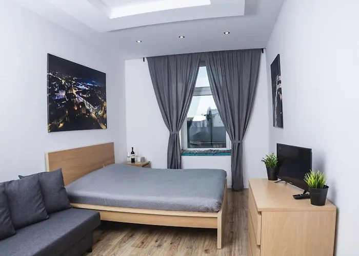 Magic Place Parking, Air Conditioning, Self Check In